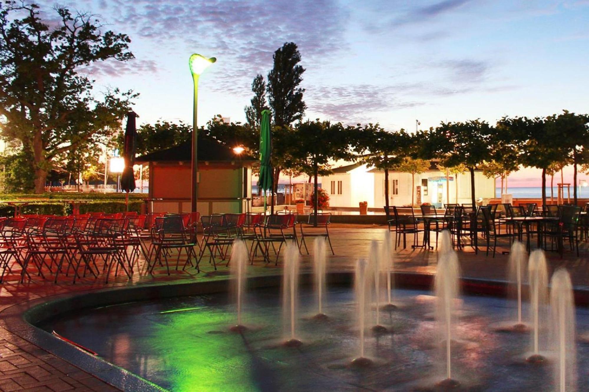 Terrasse, Gratis Nutzung Vom Ahoi Erlebnisbad Und Sauna In Sellin - Meeresblick Fewo 32 Goehren (Ruegen) Exterior foto